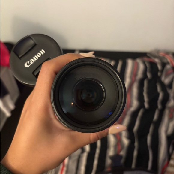 Canon EOS Rebel T5 Bundle - Picture 5 of 5